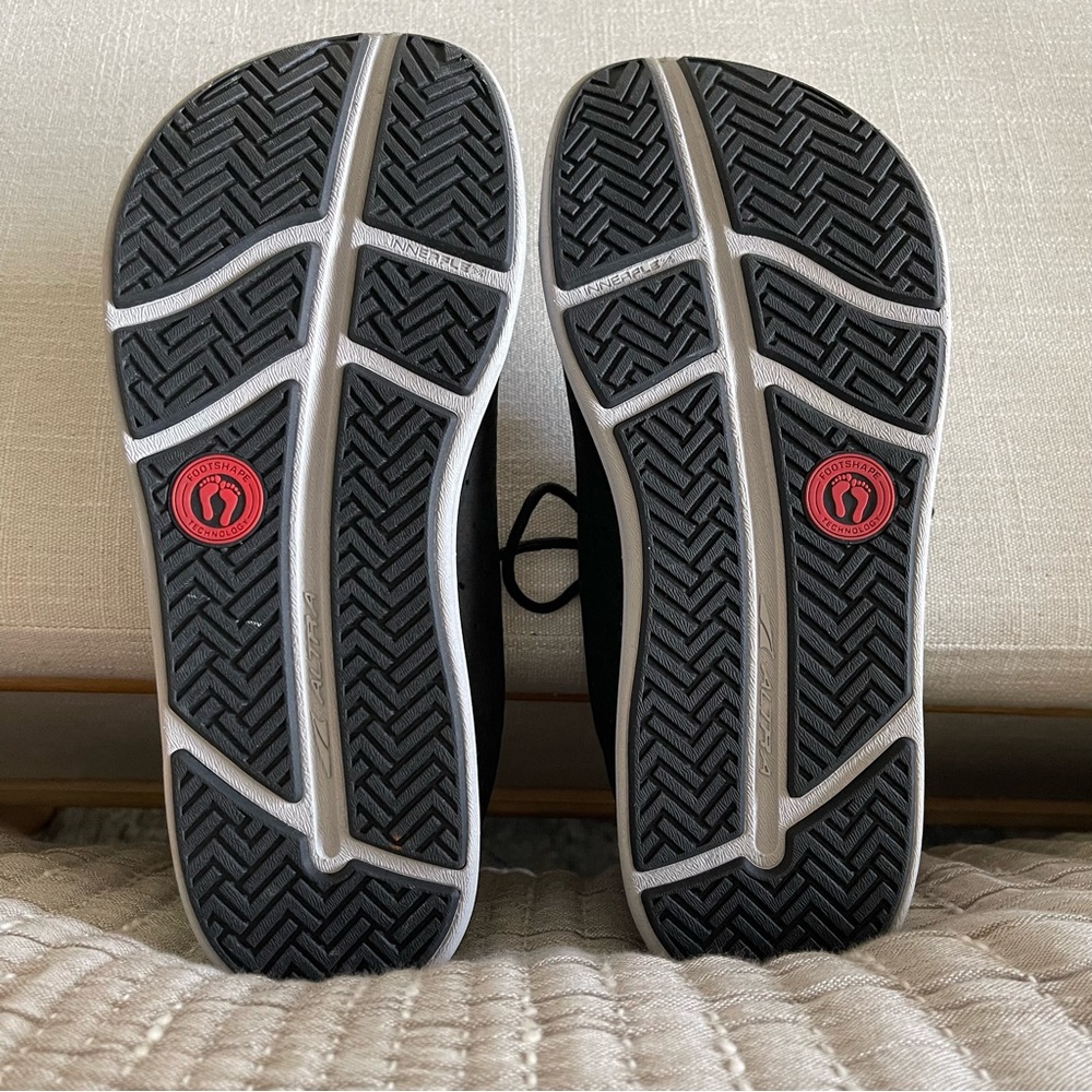 Altra Black Men's 9.5 Sneakers - Picture 7 of 7